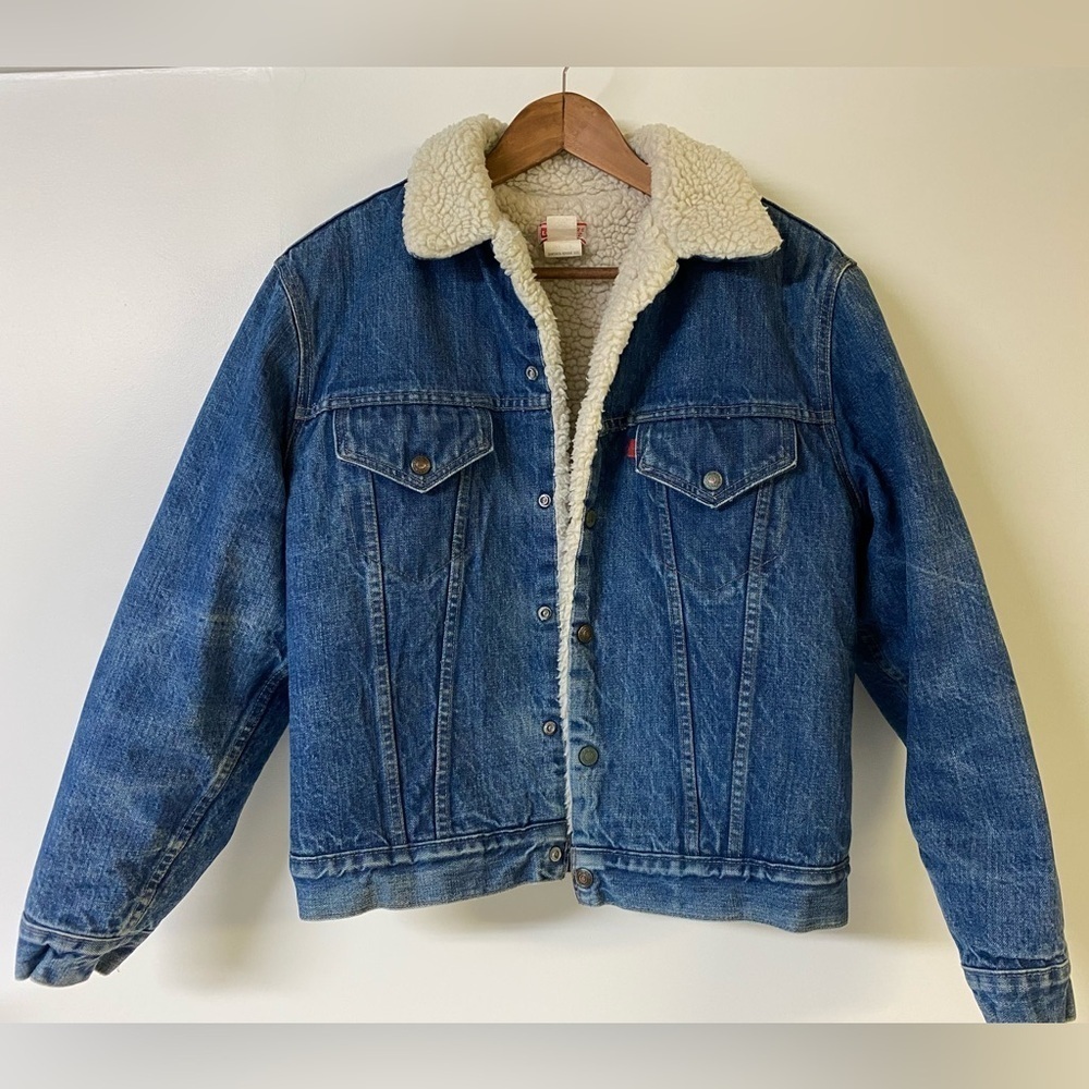 LEVI'S Vintage Denim Sherpa Lined Trucker Jacket Coat Stone Wash Size 42